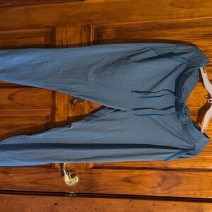 Women’s Columbia jogger pants. PFG